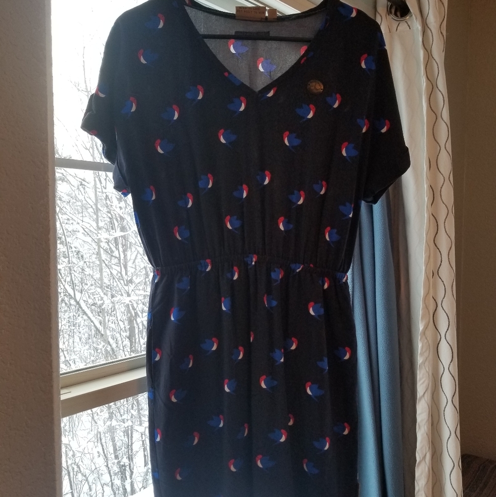 NWOT Naketano Mid-length Dress WITH POCKETS!